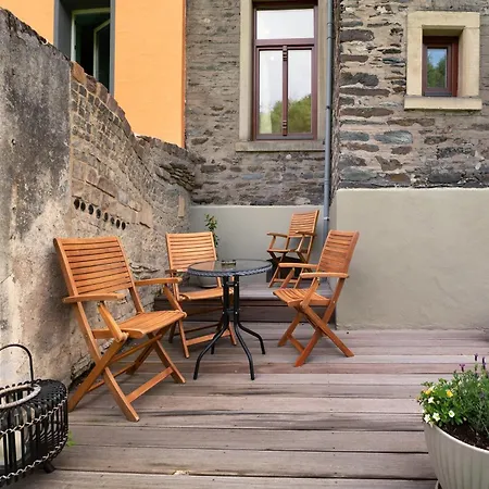 Alte Stadtvilla Am Weinberg 3 * トラーベン・トラールバッハ