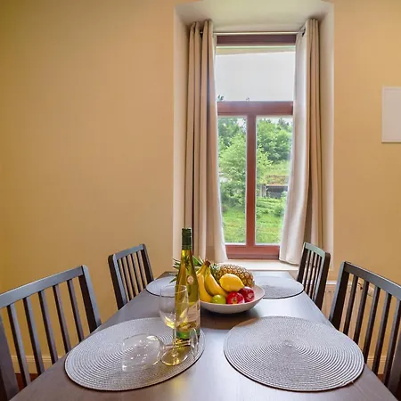 Apartment Alte Stadtvilla Am Weinberg 3 Traben-Trarbach